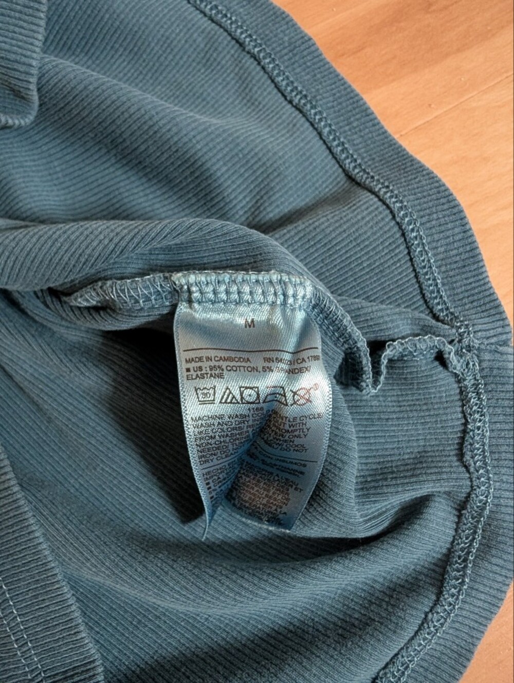 Old Navy High Neck Ribbed Tank Bundle - Picture 6 of 6